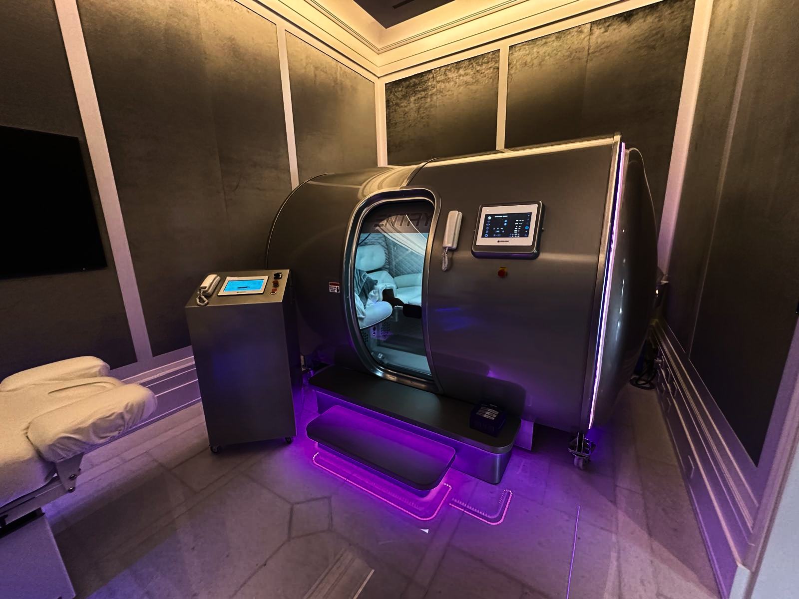 Oxyhelp kammer med custom design i luksuriøst rum